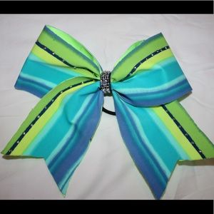 cheer bow